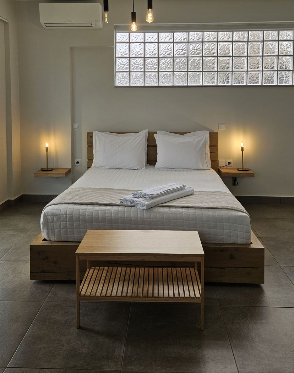 Deluxe Double Room (2 adults & 1 child) - Accommodation